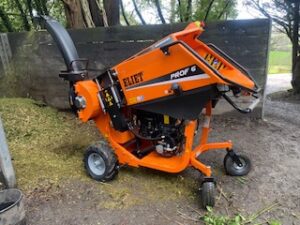 Eliet Prof 6 Wheel Driven Shredder