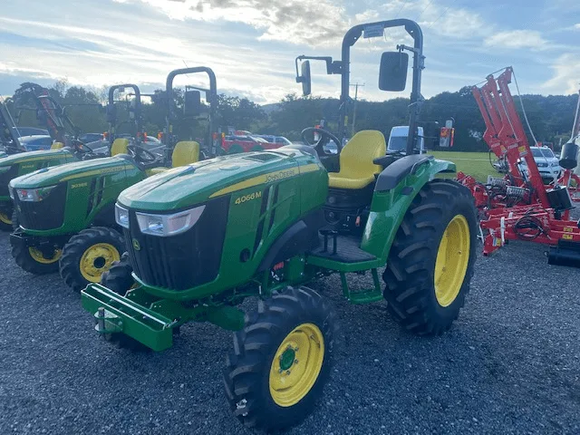 John Deere - 4066M