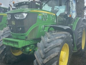 John Deere 6155R