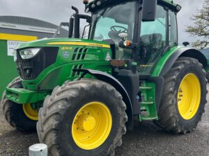John Deere 6130R