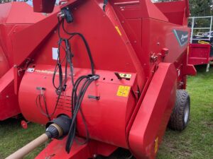 Kverneland 864 Bale Chopper